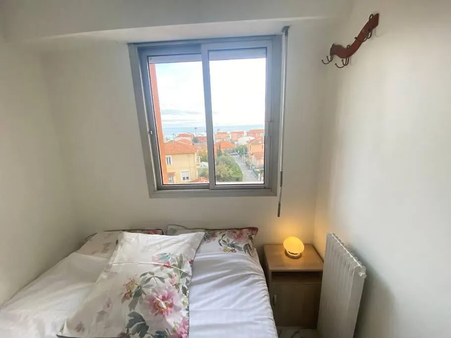Apartment 2 Room Flat With Sea View, Private Parking, Swimming Pool, And Ac Cagnes-sur-Mer
