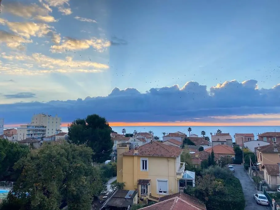 2 Room Flat With Sea View, Private Parking, Swimming Pool, And Ac Cagnes-sur-Mer France
